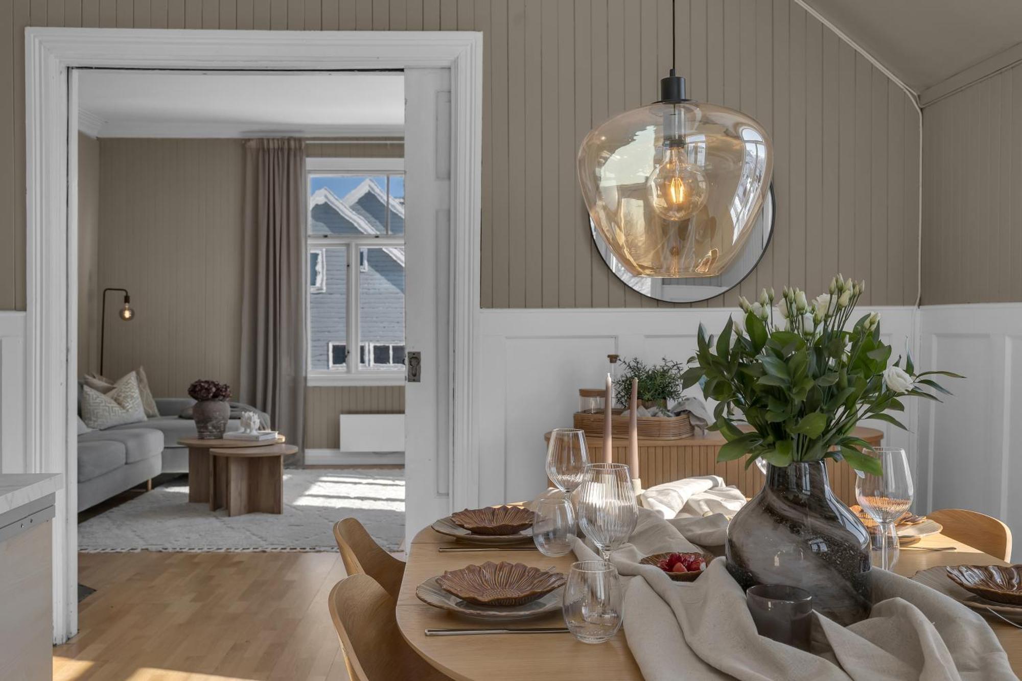 Lovely City Center Apartment With Amazing Views And Free Parking! Tromsø Zewnętrze zdjęcie