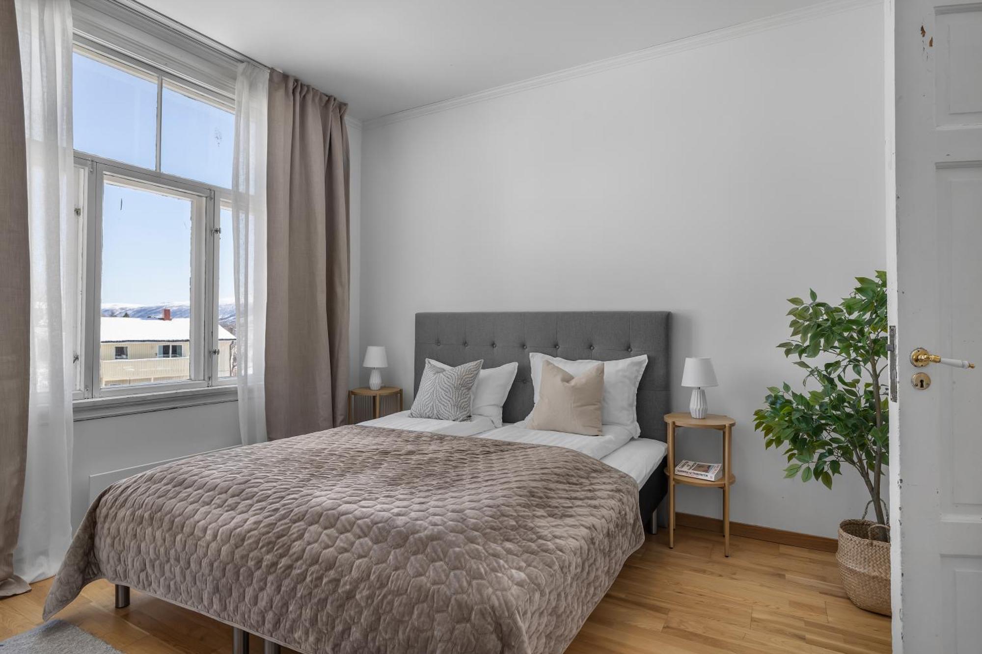 Lovely City Center Apartment With Amazing Views And Free Parking! Tromsø Zewnętrze zdjęcie